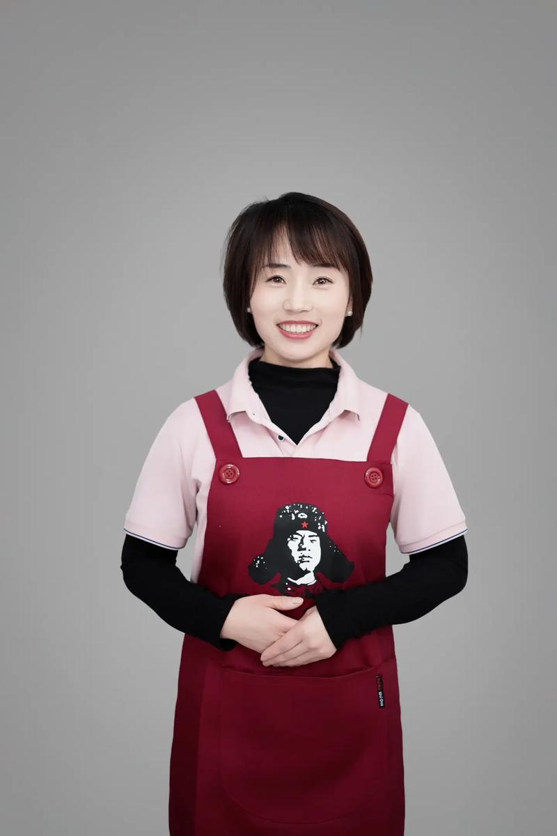 “专业家政清洁服务如何在线预约？平台预定流程是什么？”（29字）
