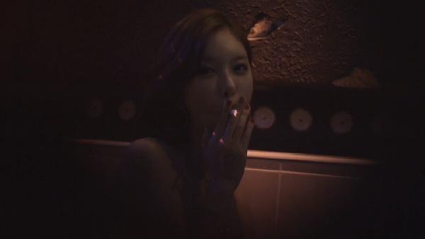 《亲切的家政妇》电影中，她为何让人感到如此温暖？