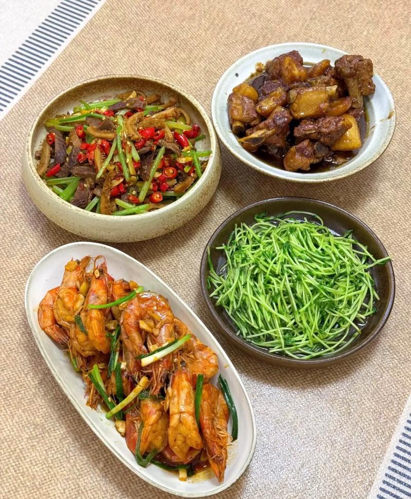 钟点工煮饭阿姨怎么选？3招教你找到靠谱家政服务