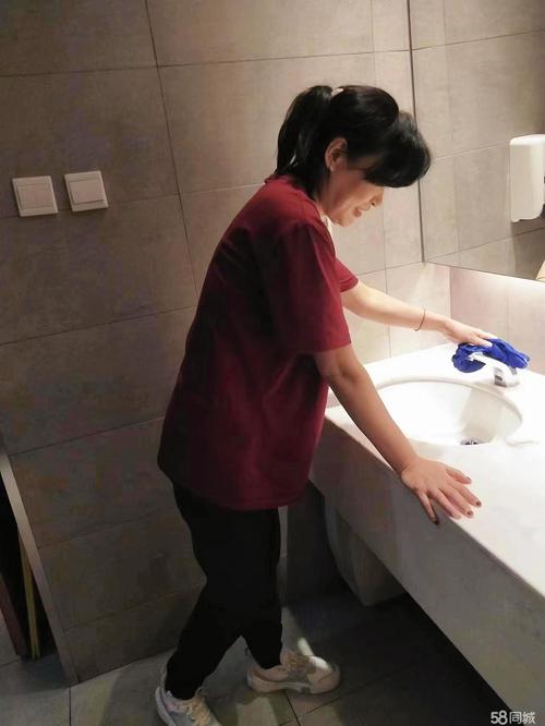望京家政哪家服务好？如何挑选靠谱保姆？