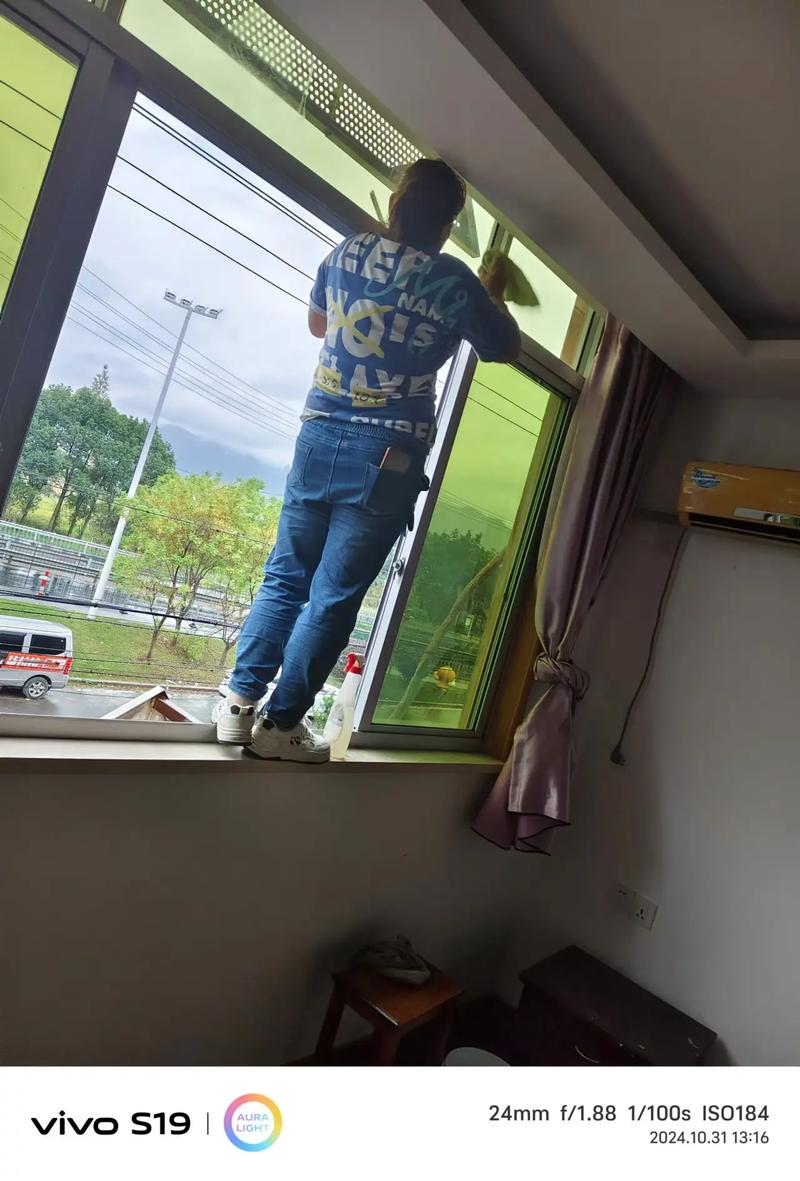 家政小时工按小时计费划算吗？