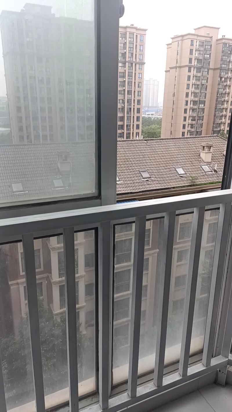 家事无忧家政服务口碑如何？值得选择吗？
