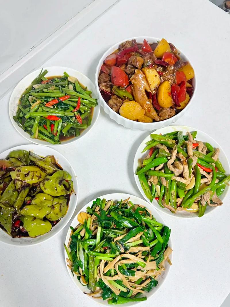 做饭家政服务如何挑选？需要注意哪些细节？